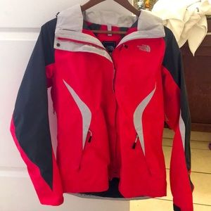 Women’s red north face windbreaker